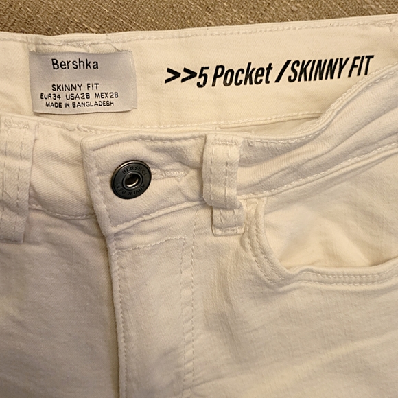 Bershka 5Pocket White Skinny 28 Like New! - Picture 3 of 6